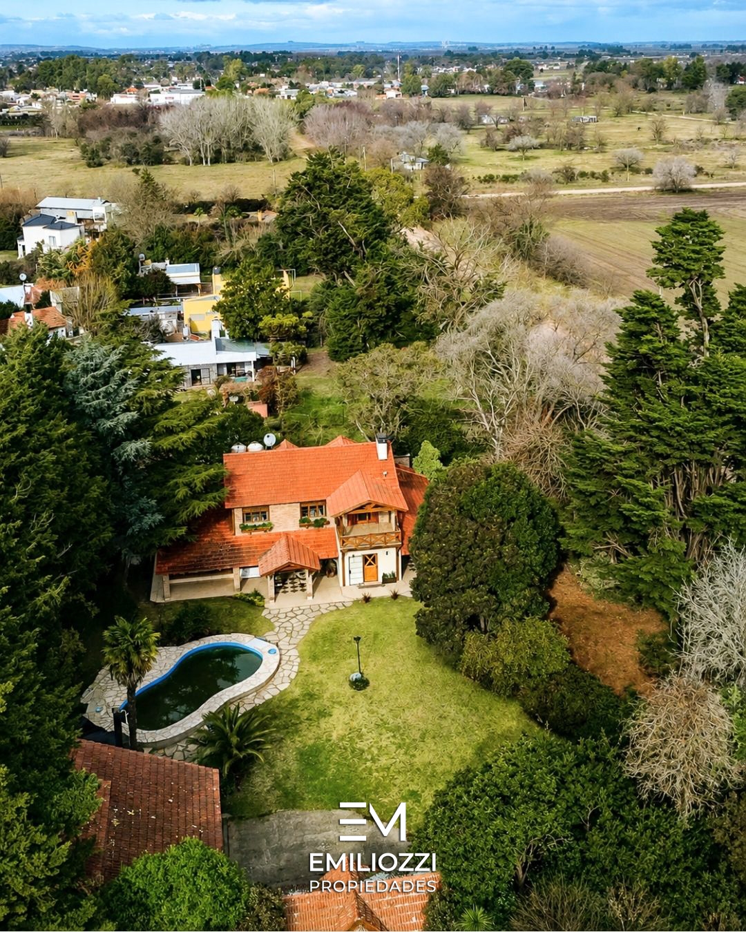 Property image 8