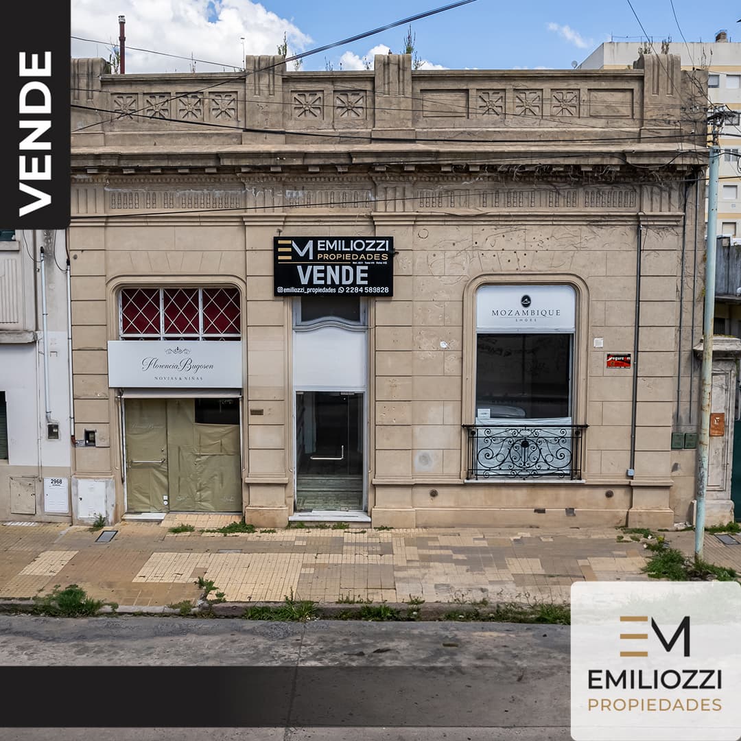 Casa Antigua para Locales Comerciales - Centro