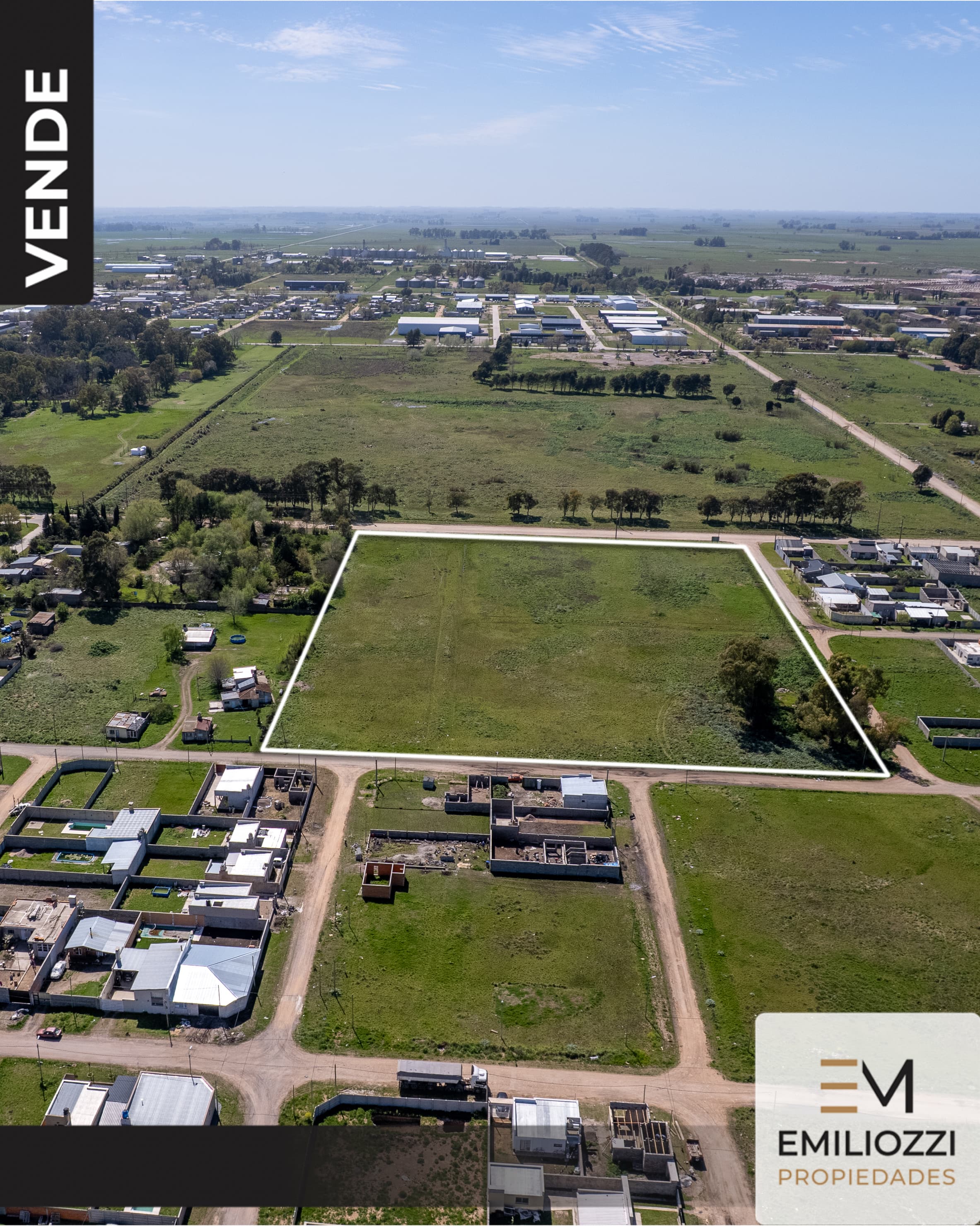 2,5 Hectáreas - Apto Loteo