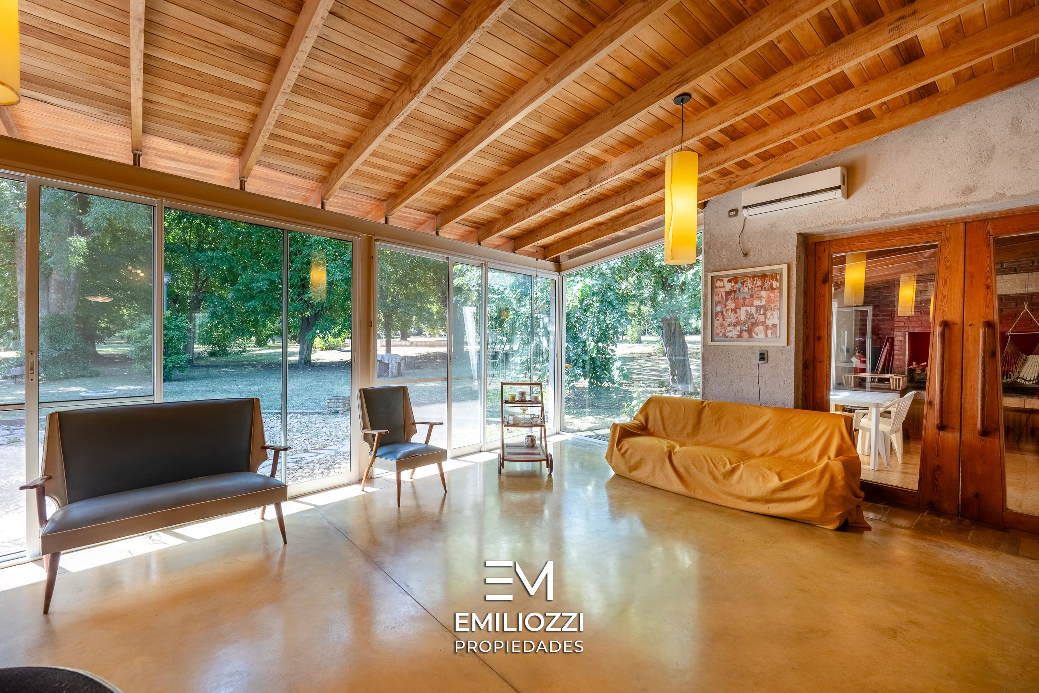 EXCEPCIONAL CASA QUINTA EN SIERRA CHICA - 2,5 HECTÁREAS